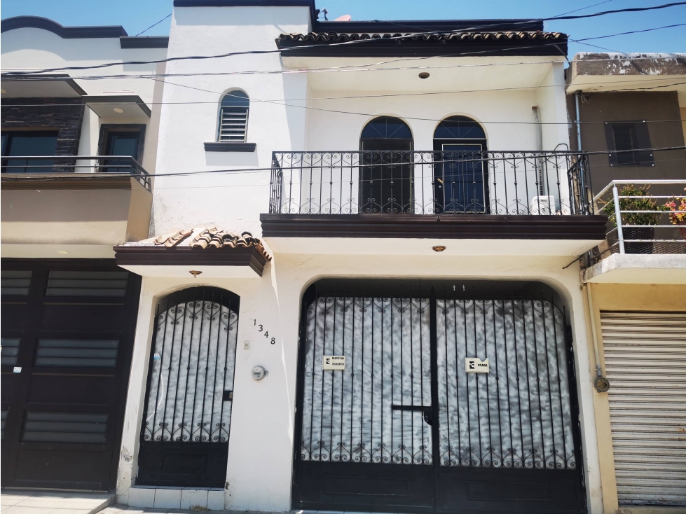 CASA PALMA DE 3 RECAMARAS, CAMINO REAL, SAHUAYO MICHOACAN 1,350,000 MXN