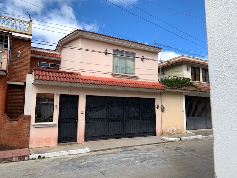 CASA EN VENTA EN CONDOMINIO PINAR DEL RIO, QUETZALTENANGO Q750,000 GTQ
