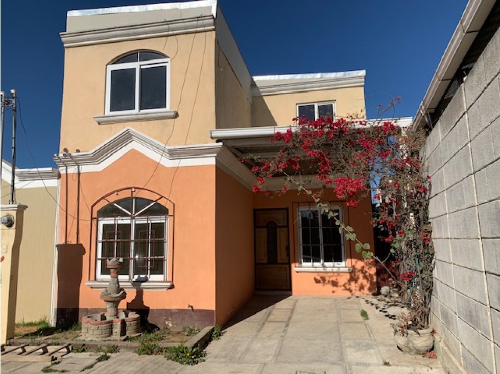 CASA EN VENTA EN COND. PASEO DE LA ARBOLEDA, XELA Q550,000 GTQ