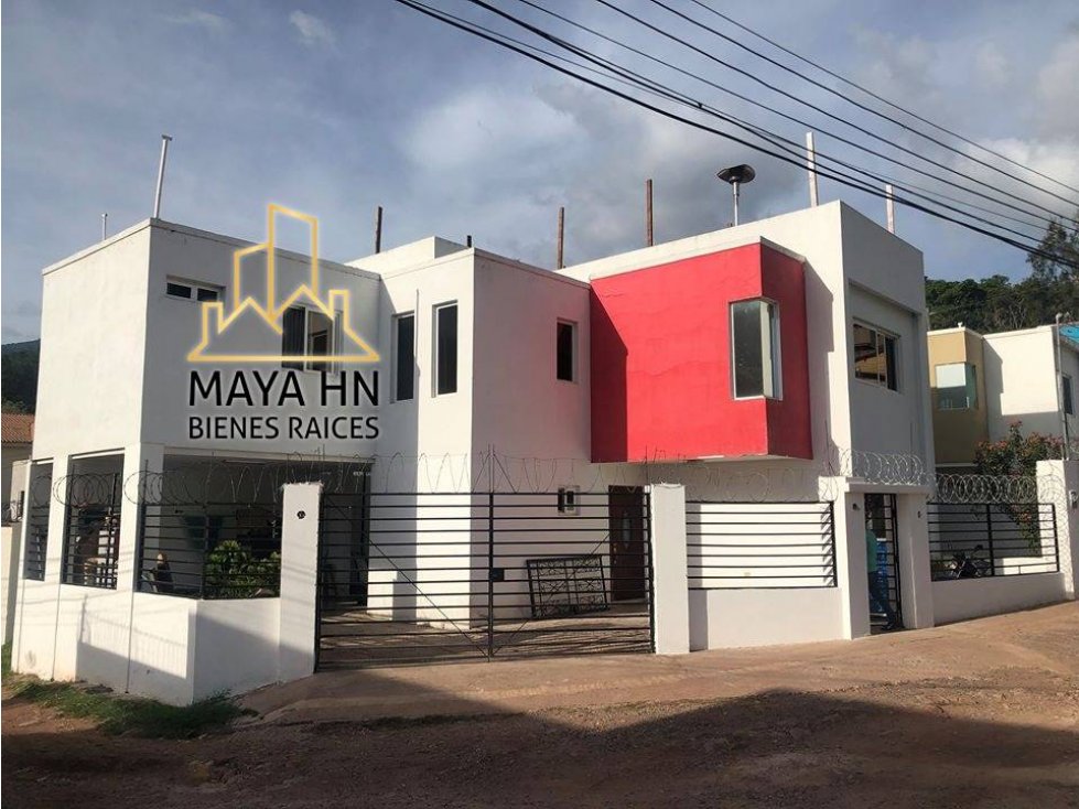 Se vende Preciosa casa En el Chimbo, Santa Lucia L2,250,000 HNL