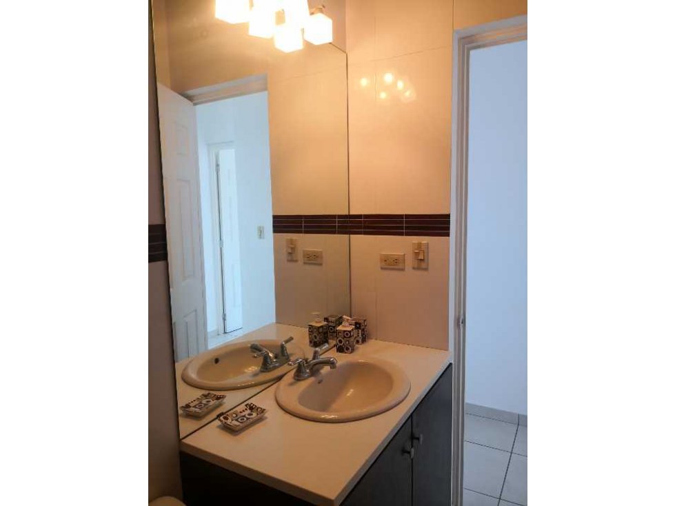 Alquiler de apartamento con línea blanca. - 5