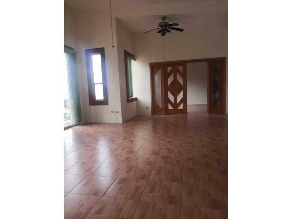 Alquiler de apartamento sin muebles - 1