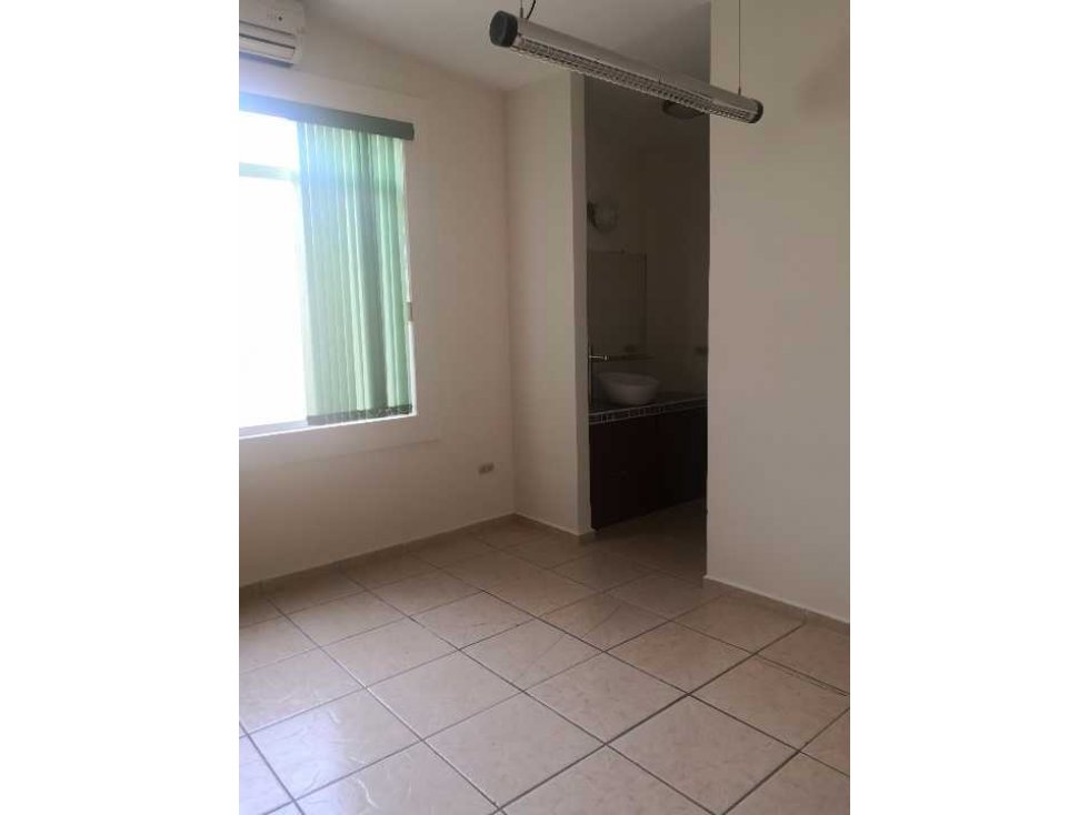 Alquiler de apartamento sin muebles - 3