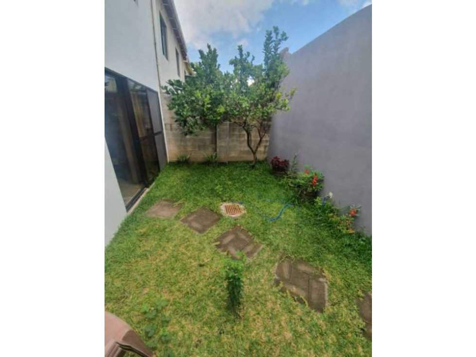Alquiler de casa en Veranda, Santa Tecla. - 3