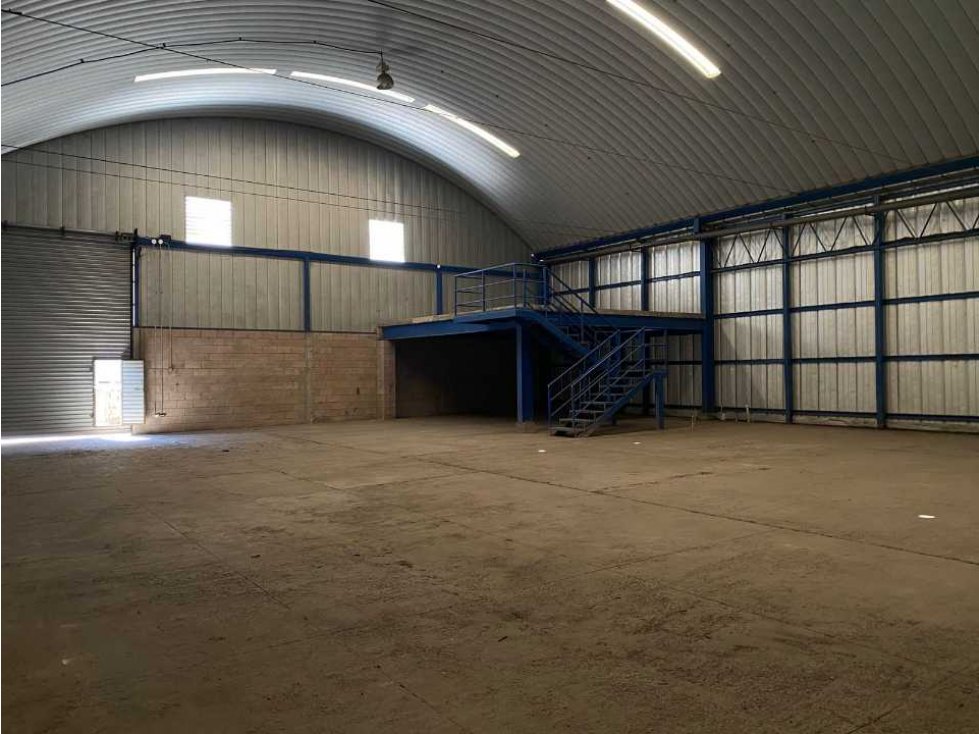 Alquiler de nave industrial - 4