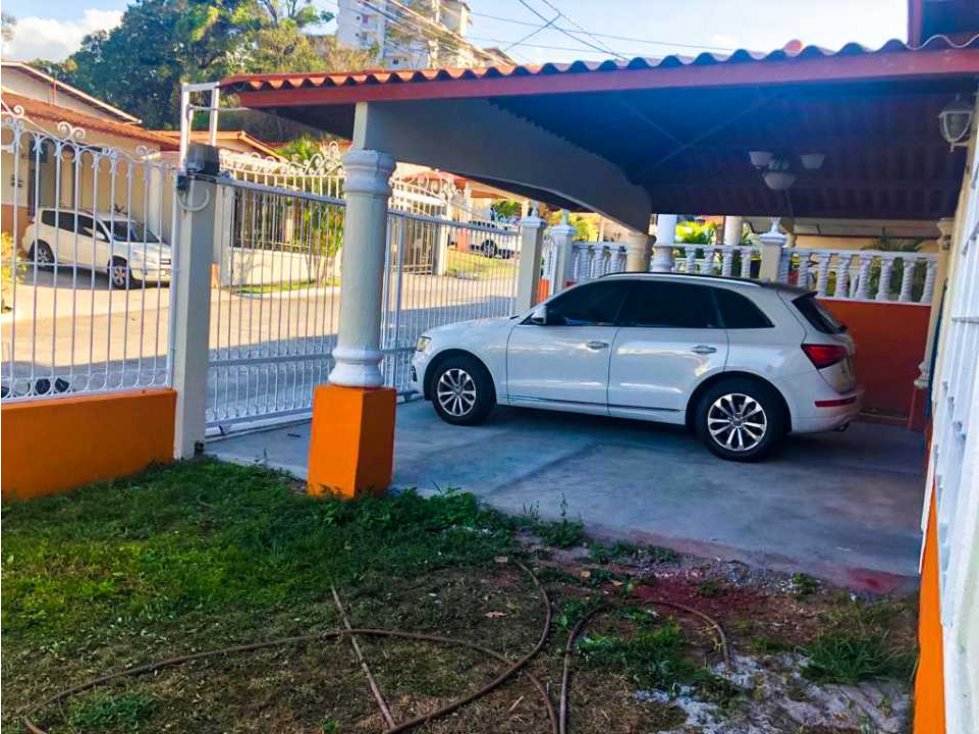 CASA EN QUINTAS DE GRATAMIRA 130m² 3R 2B 2P - 2