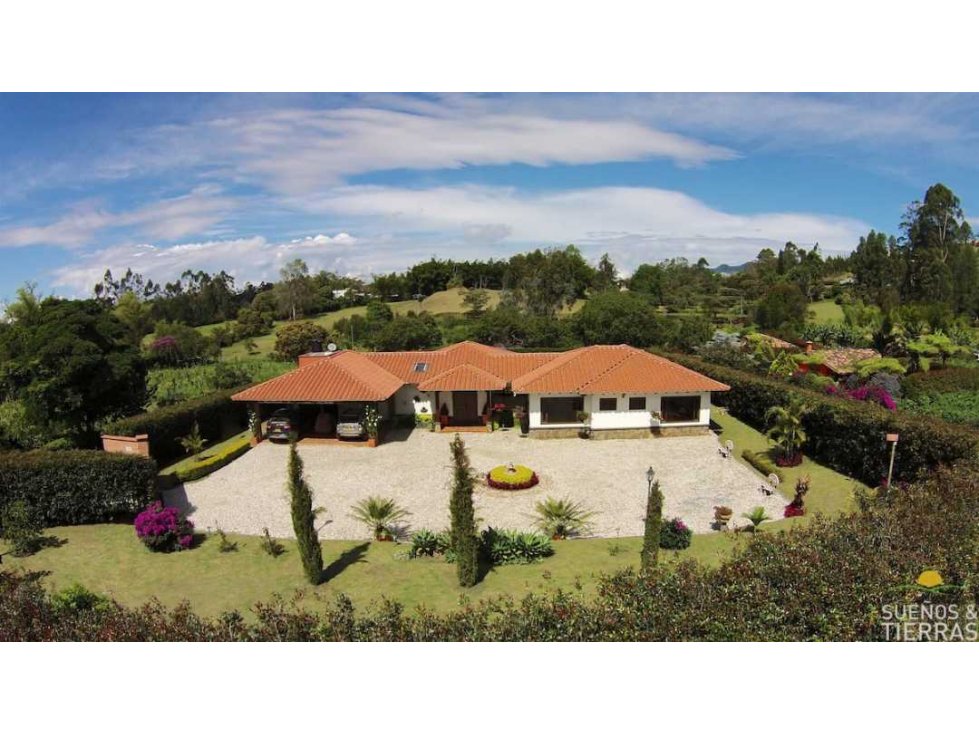 Casa finca en venta Rionegro Llanogrande 1.400.000.000 COP
