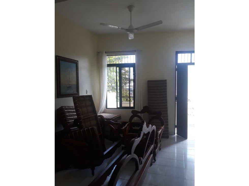 Comodo apartamento 3 habs. Zona Colonial - 1