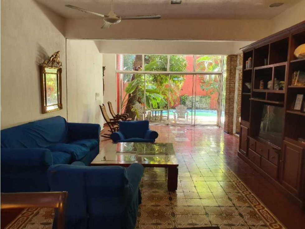 Hermosa casa Colonial con piscina y garaje! - 3