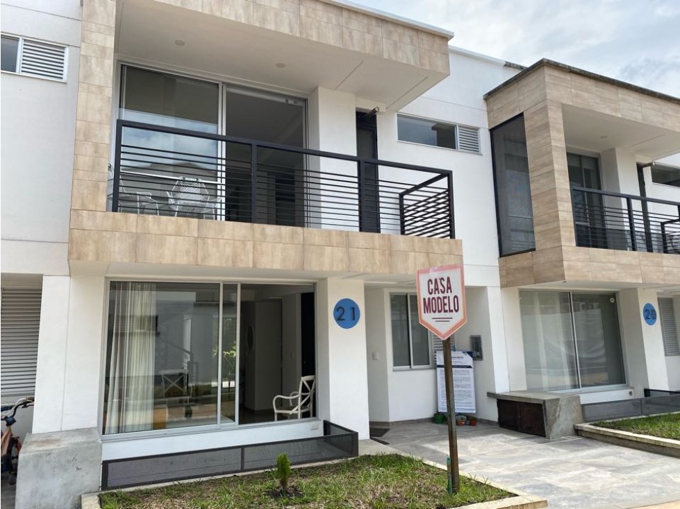 Venta Especular Casa Pinares Alto Pereira