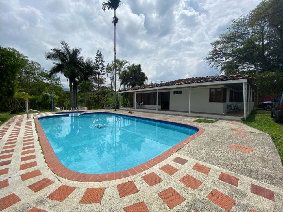 Renta Casa Campestre Amoblada Cerritos Pereira 3.000.000 COP