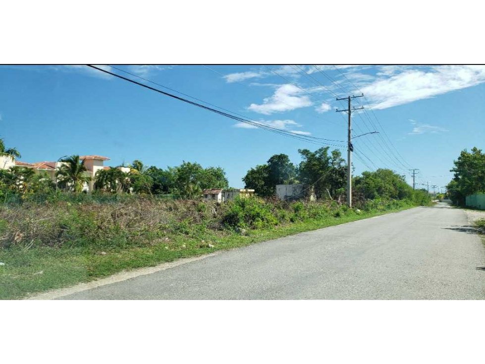 Solar en venta en Punta Cana en comunidad cerrada con acceso a playa - 1