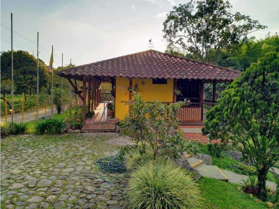 Vendo Casa Campestre en Sector Turístico - $400.000.000 COP